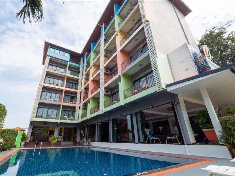 Oyo 75367 Ud Pattaya Hotel Bang Lamung Exterior photo
