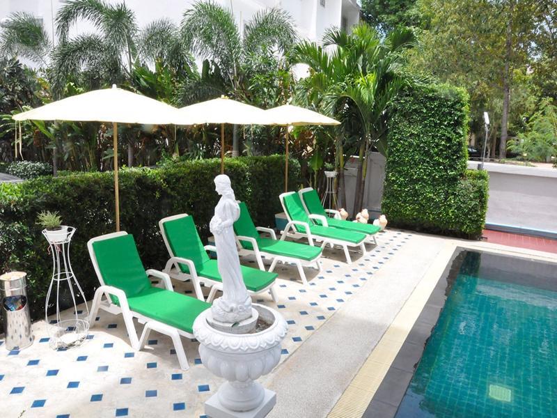 Oyo 75367 Ud Pattaya Hotel Bang Lamung Exterior photo